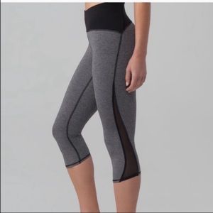 Lululemon Heather Grey Capri Leggings